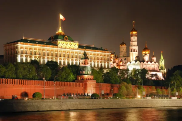Kremlin: Nükleer kıyamet ihtimali göz ardı edilemez