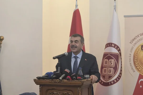 Bakan Tekin: Milli birlik ve beraberliğin önündeki engellerle mücadele etmeliyiz