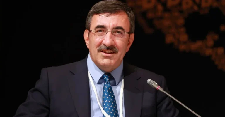 18 yılın ardından Erivan’da üst düzey diplomasi