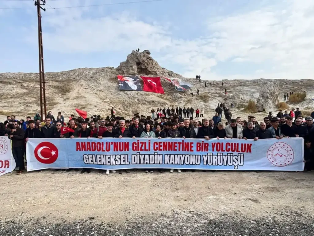 Diyadin Kanyonu’nda dördüncü doğa yürüyüşü düzenlendi