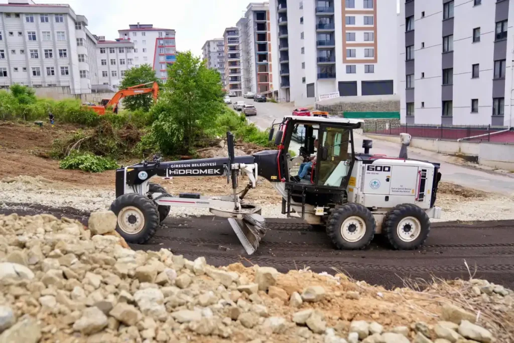 Giresun’da altyapı ve üstyapı çalışmaları devam ediyor