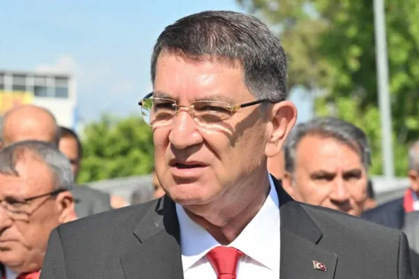 Basın’a kapalı AESOB seçiminde Dere yeniden başkan seçildi
