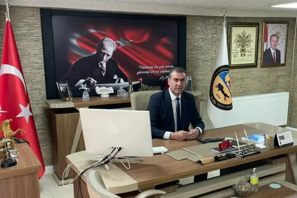 Başkan Şentürk Özyılmaz’dan Kars-Bakü direkt uçuşlarına destek