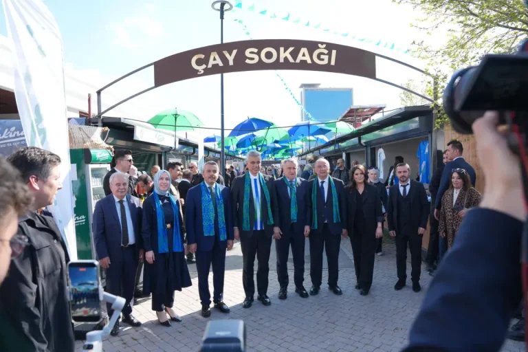 Ankara Rize Günleri’nde “Çay Sokağı”