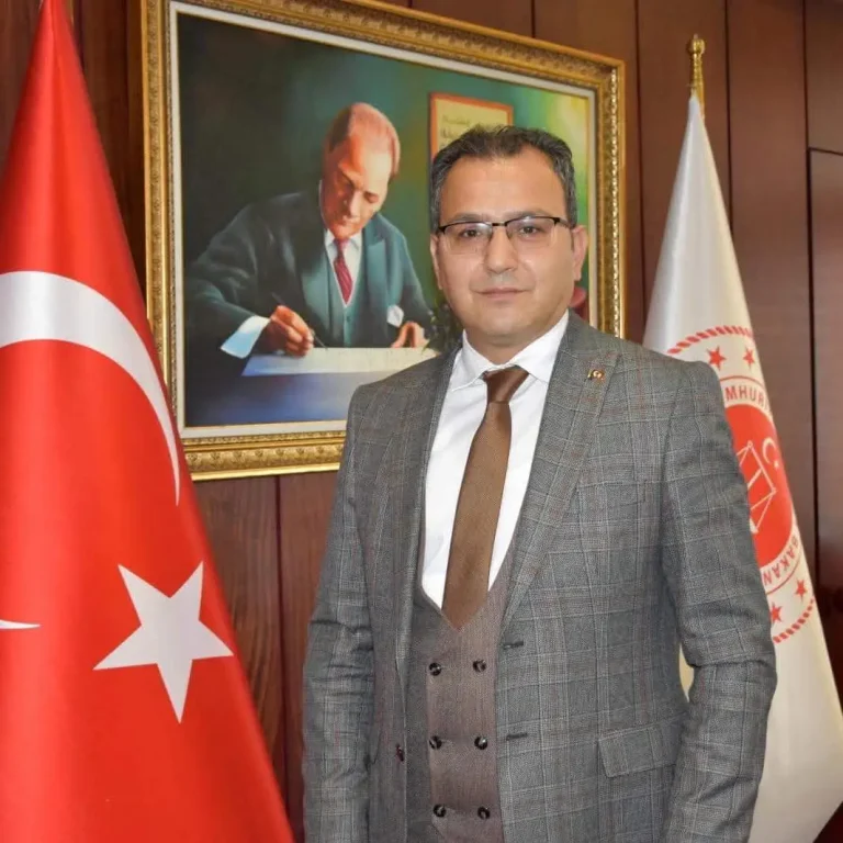 Mezuniyet töreninde alkış alan konuşma üstüne cesaretle gidin
