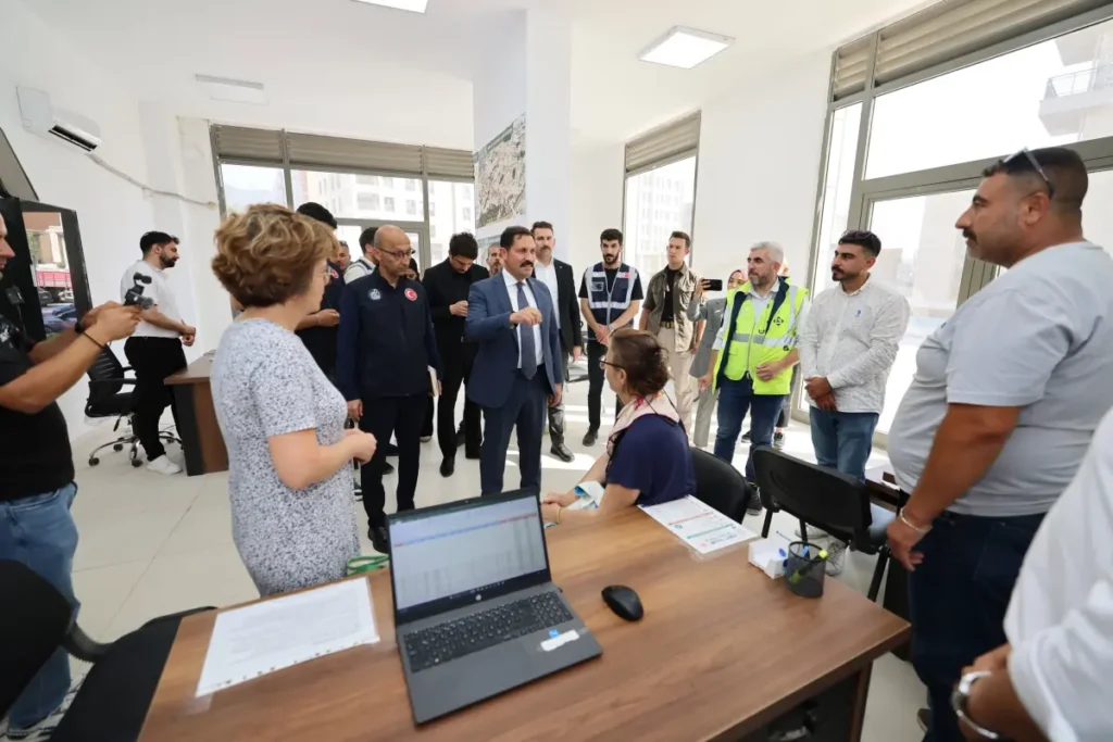 Hatay Vali’si Mustafa Masatlı her an sahada