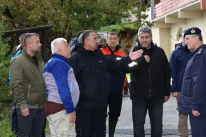 Zonguldak Valisi Hacıbektaşoğlu yağıştan etkilenen bölgeleri inceledi