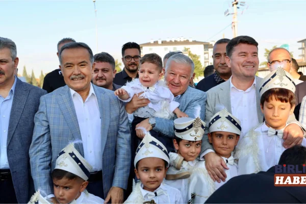 Aksaray’da Bin Çocuğun Sünnet Sevinci Şölene Döndü