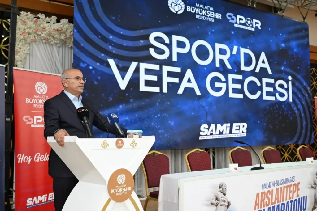 Malatya’da spora emek veren isimlere vefa gecesi