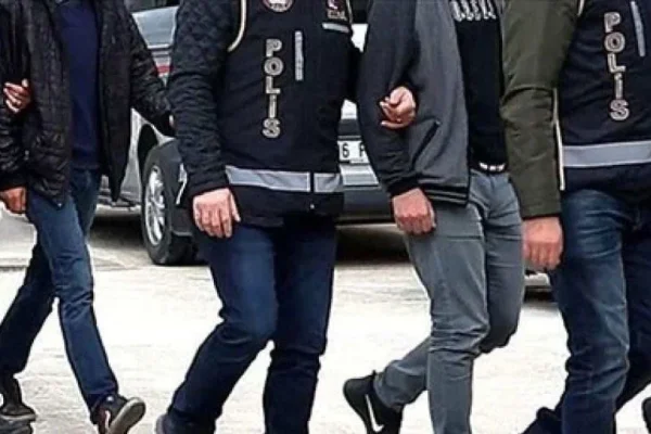 İzmit Belediyesine yönelik soruşturmada 31 kişi hakkında gözaltı kararı