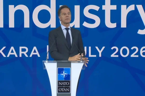 Rutte’den NATO’da yeni savunma adımı: 12 tanker uçağı alınacak