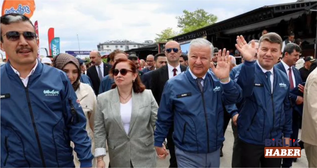 Aksaray’da Bilimfest Coşkusu: Gençler Teknolojiyle Buluştu