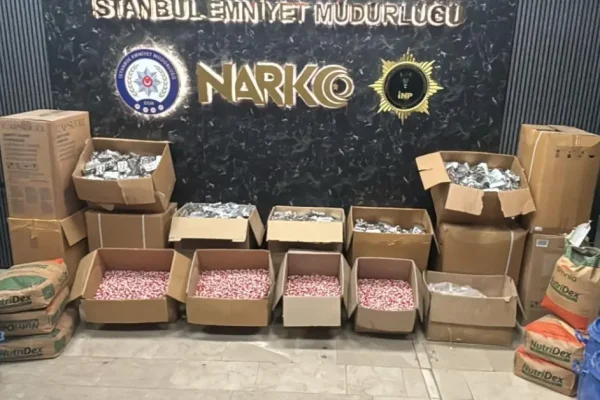 İstanbul’da zehir tacirlerine operasyon: 6 şüpheli yakalandı