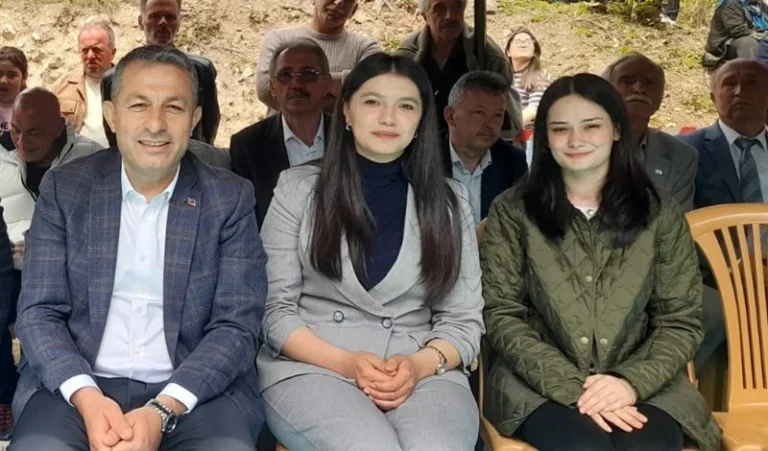Tatile geldiği Trabzon’a bu kez Vali olarak katıldı: Tahir Şahin’den Acısu Şenliği mesajı