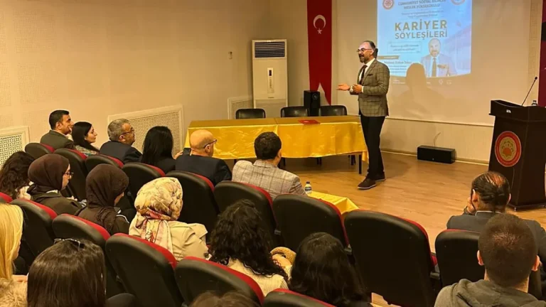 SCÜ’de Gençlerle Buluşan TİMBİR Genel Başkan Yardımcısı Tokuş’tan Dikkat Çeken Açıklamalar