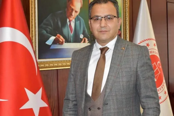 Mezuniyet töreninde alkış alan konuşma üstüne cesaretle gidin