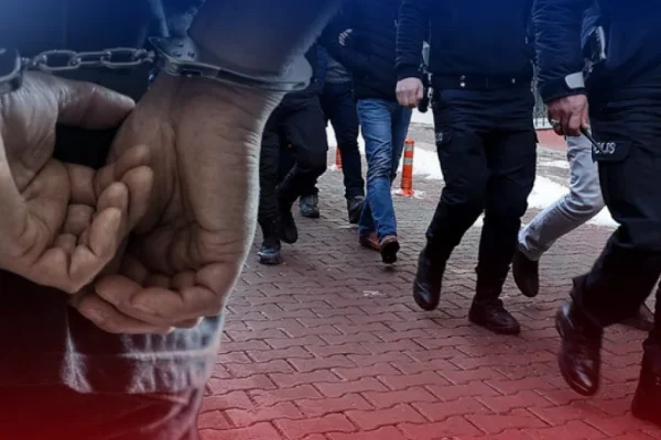 Ankara merkezli FETÖ operasyonu: 24 şüpheli gözaltına alındı