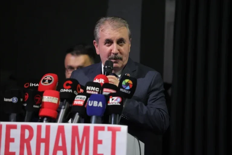 BBP Genel Başkanı Destici: Emeksiz kazanılan hiçbir değerin kıymeti yok