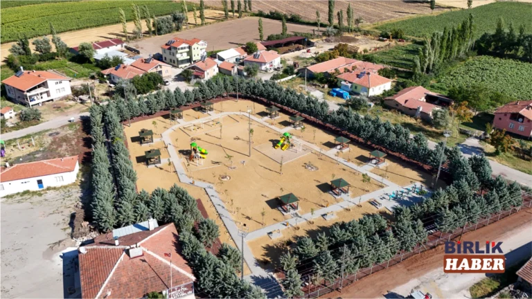 Hırkatol Köyü Millet Bahçesi Hizmete Hazır
