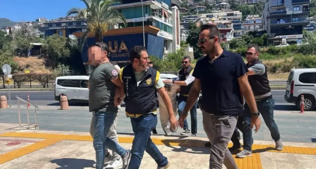 Alanya’daki cinayette 2 şüpheli tutuklandı