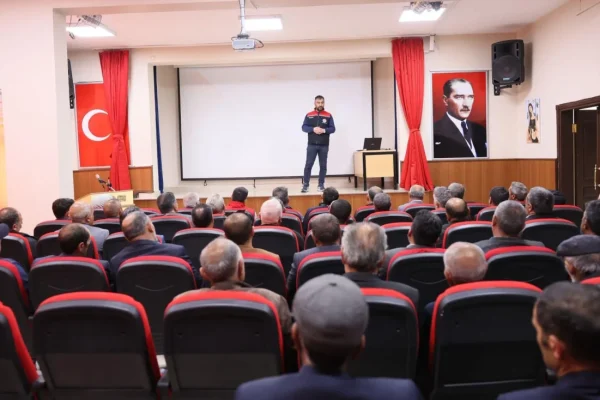 Kars’ta üreticilere tasarruflu sulama ve kırsal kalkınma destekleri anlatıldı