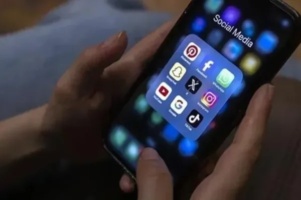 Küresel kesinti: Facebook ve Messenger devre dışı kaldı
