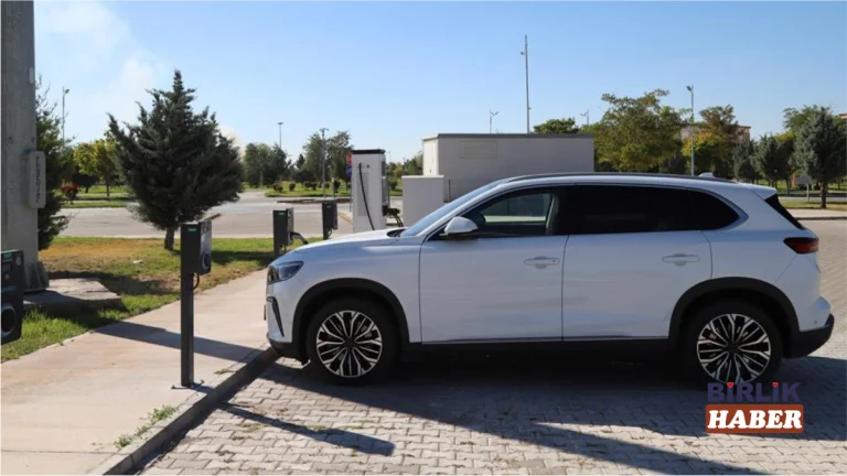 ASÜ kampüsünde elektrikli araç şarj istasyonları hizmette