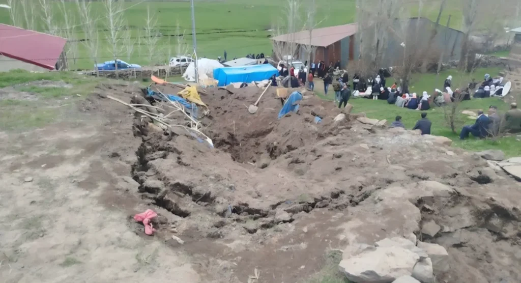Erzurum’da ahır faciası: göçük altında kalan kadın hayatını kaybetti