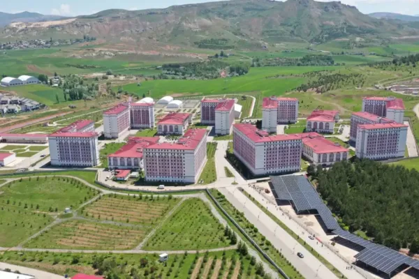 10 bin kişilik öğrenci yurdunda enerji dönüşümü: Elektriğin yüzde 40’ı karşılanacak