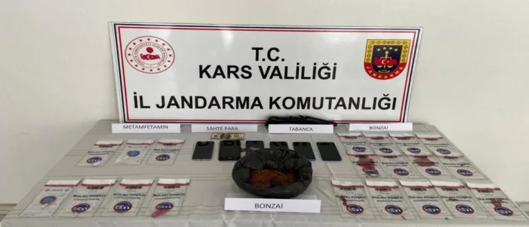 Kars ve Kağızman’da zehir tacirlerine büyük darbe: 7 Tutuklama