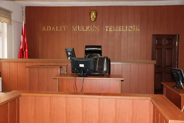 AK Parti’den 12. Yargı Paketi: 30 maddelik teklif TBMM’ye sunuldu