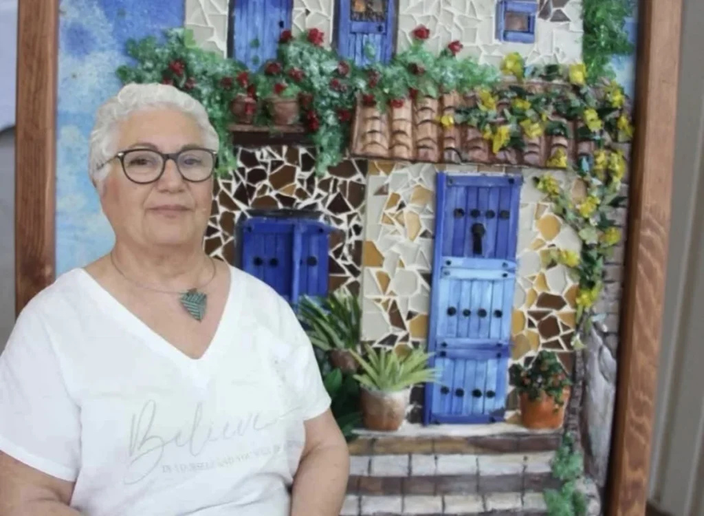 Kırık camlar sanat eserine dönüşüyor