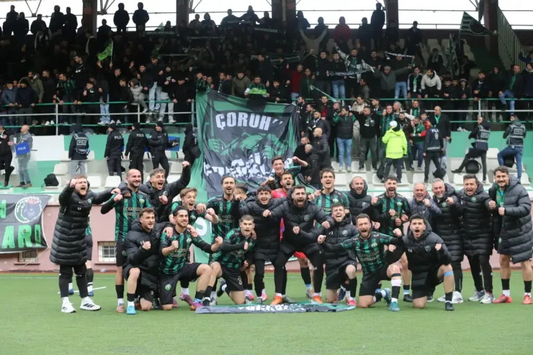 Artvin Amatör Kümede Şampiyon BORÇKASPOR