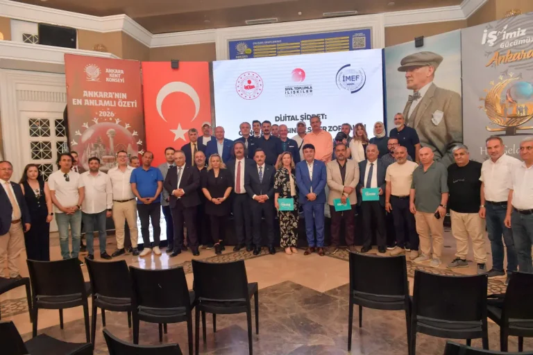Dijital Şiddet ve Siber Zorbalık Paneli Ankara’da gerçekleştirildi
