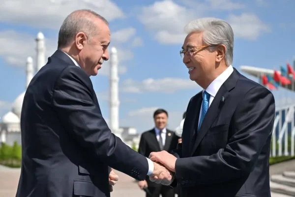 Eğitimci – Yazar Murat Anar: ”Kazakistan: Türk’ün Stratejik Aklı”