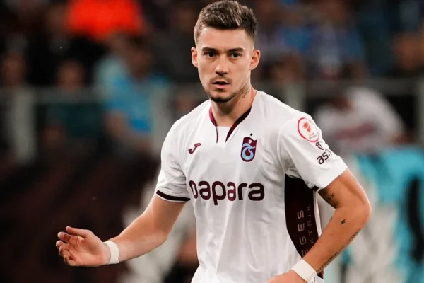 Trabzonspor’da Ernest Muçi rüzgarı: Kariyer sezonunu yaşıyor