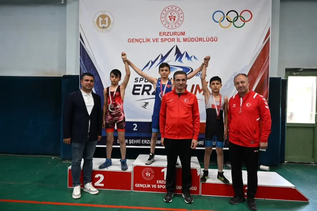 Erzurum’da Minikler Güreş İl Seçmeleri tamamlandı