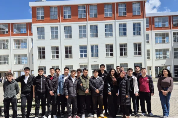 ASÜ Mühendislik Fakültesi  geleceğin mühendislerini ağırladı
