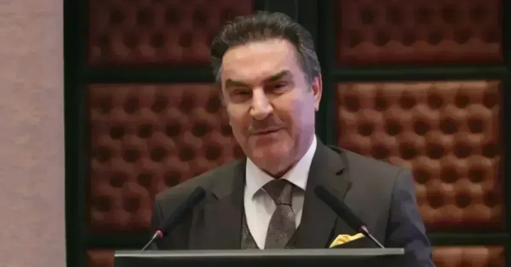 Prof Dr. Avşar: “Çocuklarımız ve Dijital Dünyada İnsan Kalabilmek…”