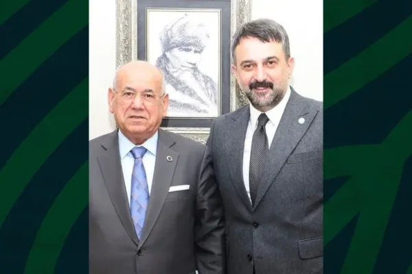 Ankara’da esnafın güven tazeleyen Başkanı Ar’a, AKK’den “Ortak Akıl” tebriği