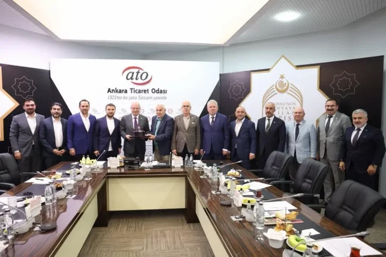 Nihat Uysallı, Orta Anadolu İhracatçı Birliği Başkanlığına seçildi