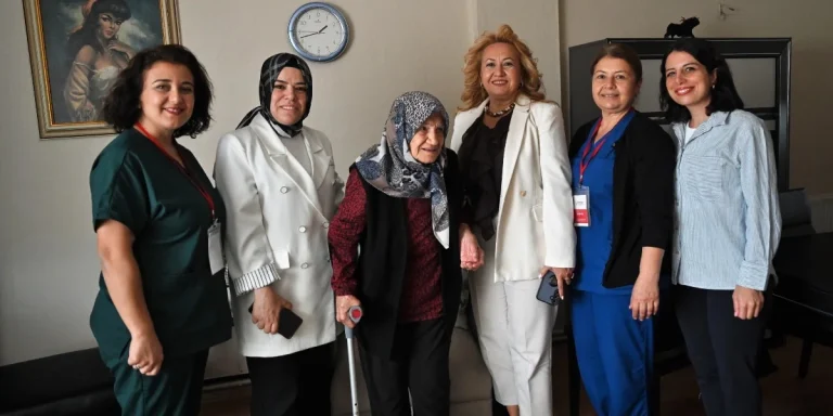 Bornova’da 3. Yaş Üniversitesi açılacak