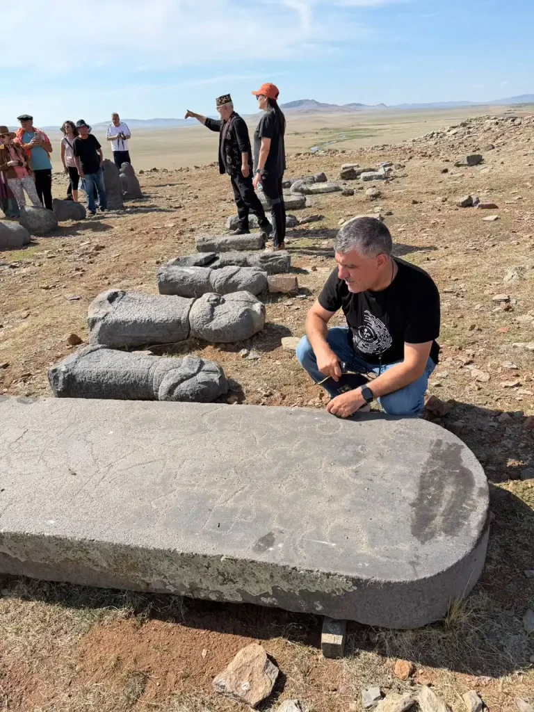 Şamil Sadık: “Moğolistan’daki kadim Türk eserleri sahipsiz bırakılıyor”