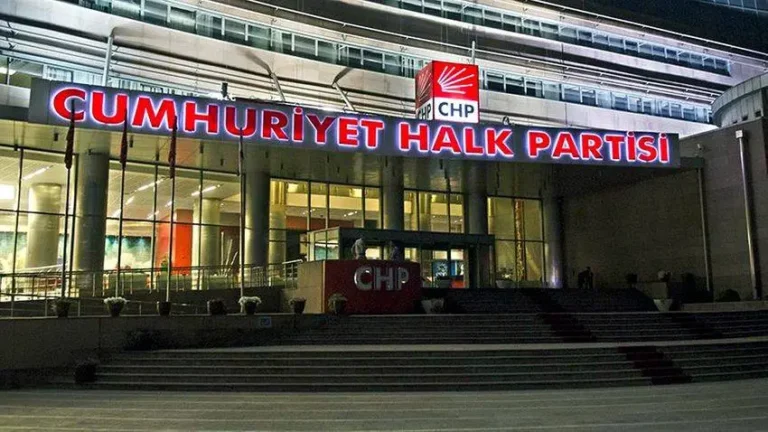 CHP’de ihraç talebi ve istifa gündemi