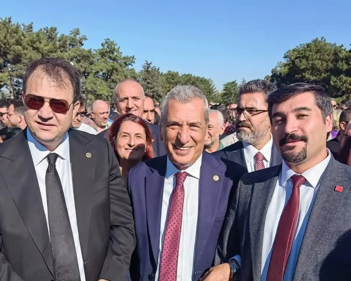 CHP’nin 103. kuruluş yıl dönümünde Kars’tan Anıtkabir’e katılım