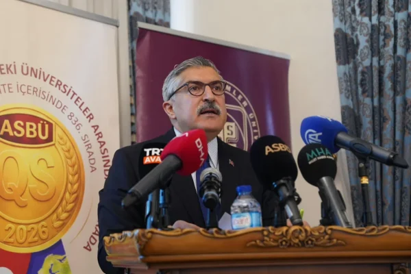 AK Parti Genel Başkan Yardımcısı Yayman, ASBÜ’de düzenlenen çalıştaya katıldı