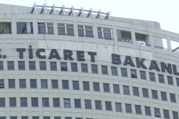 Ticaret Bakanlığı’ndan yanıltıcı reklamlara 122 milyon liralık ceza