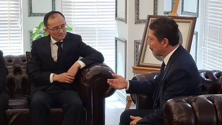 Çin Büyükelçisi Jiang Xuebin Beypazarı’na hayran kaldı