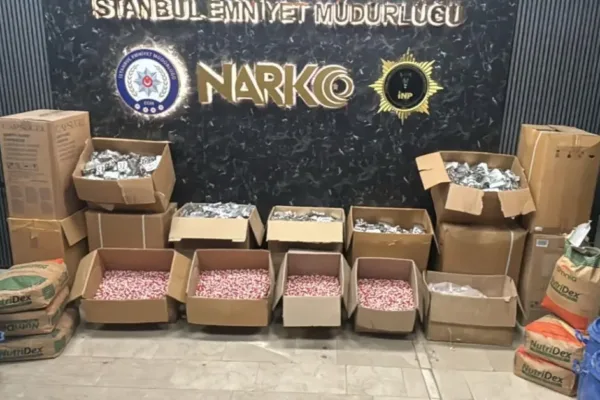İstanbul’da zehir tacirlerine operasyon: 6 şüpheli yakalandı