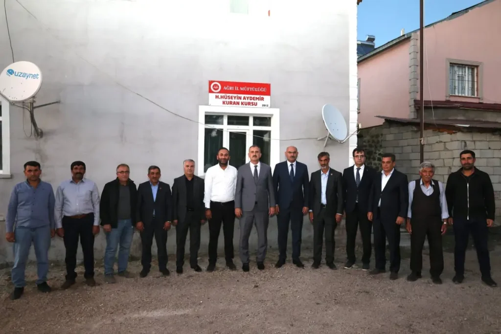 Vali Bozkurt, Soğanlı ve Kocataş Köy yolunun 9 Km’lik asfalt çalışmasını inceledi